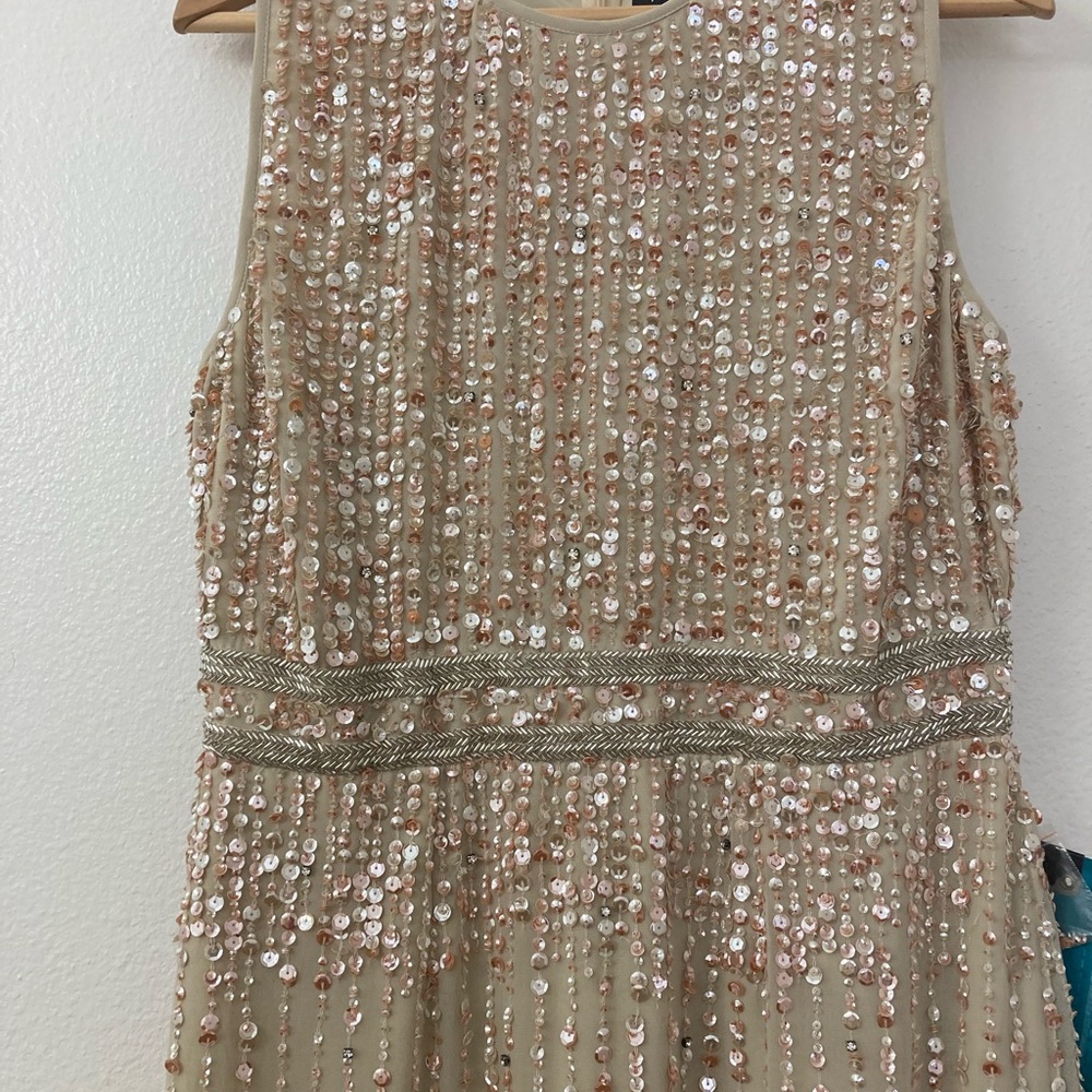 NWT Mac Duggal 93604 Sequin Sleeveless Evening Gown in Gold Size 10 - Picture 9 of 11